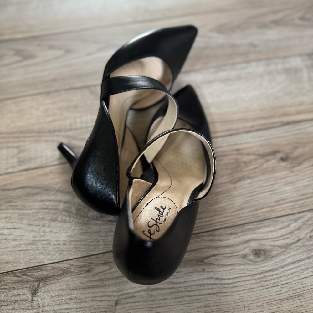 Life Stride Suki Black Leather Heel - Picture 6 of 8